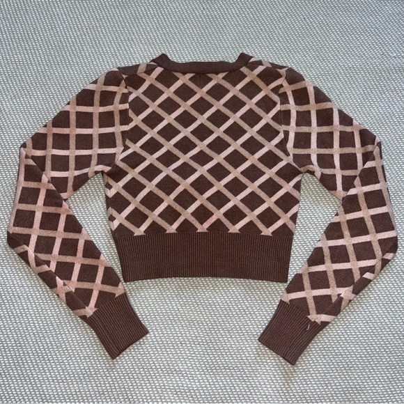 Sold - Picture 3 of 6